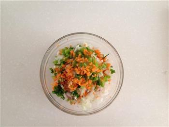 鱼肉饼怎么做，鱼肉饼怎么做好吃，鱼肉饼做法