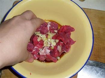 韩式牛肉海带汤怎么做，韩式牛肉海带汤怎么做好吃，韩式牛肉海带汤做法