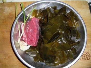 韩式牛肉海带汤怎么做，韩式牛肉海带汤怎么做好吃，韩式牛肉海带汤做法