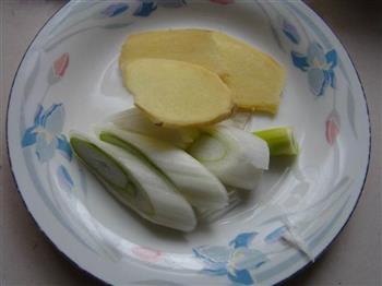 丸子扣碗怎么做，丸子扣碗怎么做好吃，丸子扣碗做法