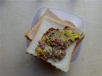 牛肉蛋治怎么做，牛肉蛋治怎么做好吃，牛肉蛋治做法