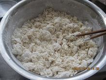 烫面千层饼怎么做，烫面千层饼怎么做好吃，烫面千层饼做法