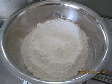 烫面千层饼怎么做，烫面千层饼怎么做好吃，烫面千层饼做法