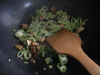 油渣夹馍怎么做，油渣夹馍怎么做好吃，油渣夹馍做法