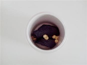 山药莲子炖乌鸡怎么做，山药莲子炖乌鸡怎么做好吃，山药莲子炖乌鸡做法