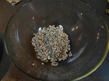 莲藕薏米排骨汤怎么做，莲藕薏米排骨汤怎么做好吃，莲藕薏米排骨汤做法