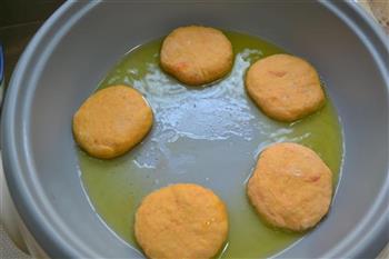 黄桂柿子饼怎么做，黄桂柿子饼怎么做好吃，黄桂柿子饼做法