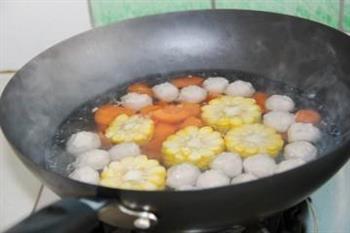 田园鱼丸汤怎么做，田园鱼丸汤怎么做好吃，田园鱼丸汤做法