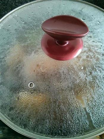 鲫鱼豆芽豆腐汤怎么做，鲫鱼豆芽豆腐汤怎么做好吃，鲫鱼豆芽豆腐汤做法