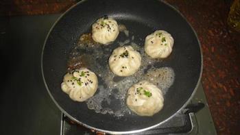 杏胞菇生煎包怎么做，杏胞菇生煎包怎么做好吃，杏胞菇生煎包做法