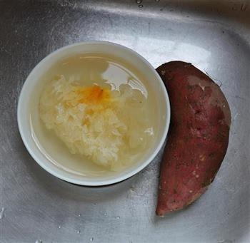 红薯银耳糖水怎么做，红薯银耳糖水怎么做好吃，红薯银耳糖水做法