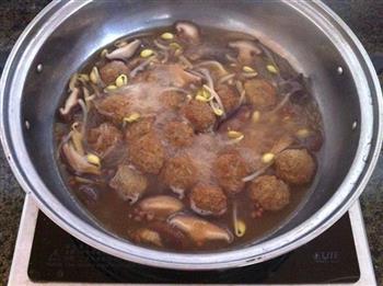 绿豆面丸子汤怎么做，绿豆面丸子汤怎么做好吃，绿豆面丸子汤做法