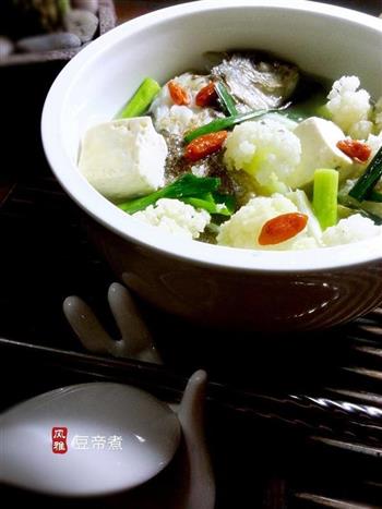 鲜鱼椰菜豆腐汤怎么做，鲜鱼椰菜豆腐汤怎么做好吃，鲜鱼椰菜豆腐汤做法