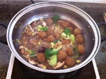 绿豆面丸子汤怎么做，绿豆面丸子汤怎么做好吃，绿豆面丸子汤做法