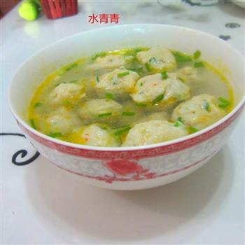 香葱鱼泥丸子怎么做，香葱鱼泥丸子怎么做好吃，香葱鱼泥丸子做法