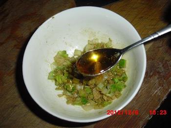 烤箱版葱花薄饼怎么做，烤箱版葱花薄饼怎么做好吃，烤箱版葱花薄饼做法