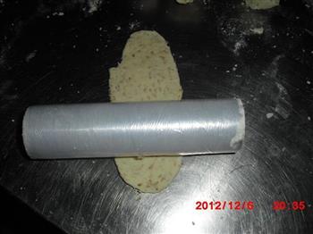 纸杯面包怎么做，纸杯面包怎么做好吃，纸杯面包做法