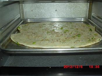烤箱版葱花薄饼怎么做，烤箱版葱花薄饼怎么做好吃，烤箱版葱花薄饼做法