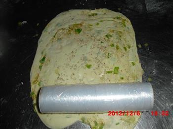烤箱版葱花薄饼怎么做，烤箱版葱花薄饼怎么做好吃，烤箱版葱花薄饼做法