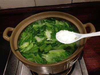 排骨春菜煲怎么做，排骨春菜煲怎么做好吃，排骨春菜煲做法