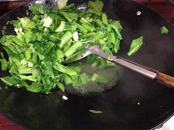 排骨春菜煲怎么做，排骨春菜煲怎么做好吃，排骨春菜煲做法