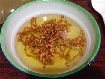 虫草花山药乌鸡汤怎么做，虫草花山药乌鸡汤怎么做好吃，虫草花山药乌鸡汤做法