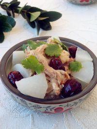 白萝卜红枣鸭骨汤怎么做，白萝卜红枣鸭骨汤怎么做好吃，白萝卜红枣鸭骨汤做法