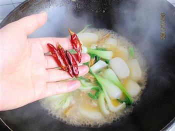 虾头油菜煮年糕怎么做，虾头油菜煮年糕怎么做好吃，虾头油菜煮年糕做法
