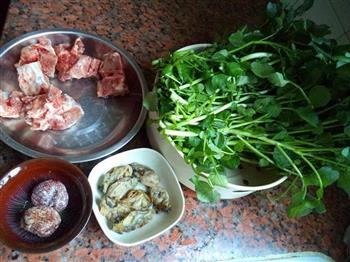 西洋菜骨头汤怎么做，西洋菜骨头汤怎么做好吃，西洋菜骨头汤做法