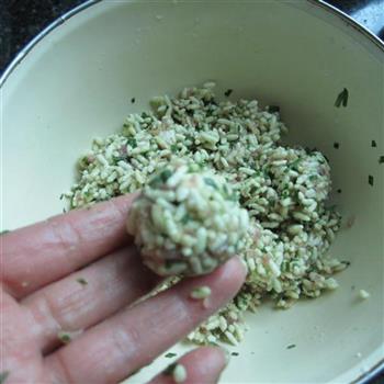 香辣小丸子怎么做，香辣小丸子怎么做好吃，香辣小丸子做法