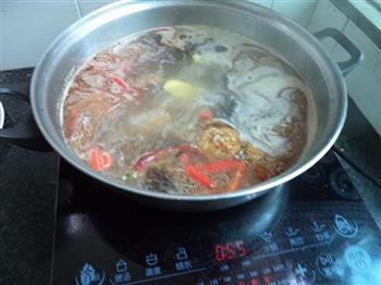 金针菇粉丝鱼汤怎么做，金针菇粉丝鱼汤怎么做好吃，金针菇粉丝鱼汤做法