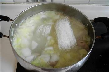 白菜粉丝羊排汤怎么做，白菜粉丝羊排汤怎么做好吃，白菜粉丝羊排汤做法