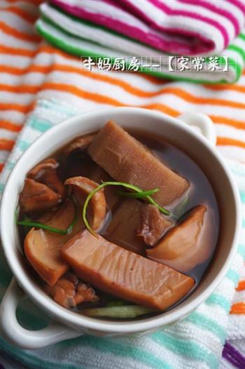 墨鱼莲藕汤怎么做，墨鱼莲藕汤怎么做好吃，墨鱼莲藕汤做法
