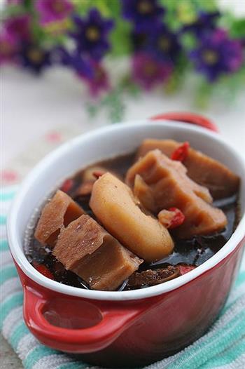 马蹄排骨莲藕汤怎么做，马蹄排骨莲藕汤怎么做好吃，马蹄排骨莲藕汤做法