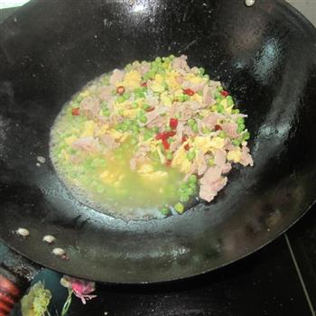 青豆鸡蛋瘦肉汤怎么做，青豆鸡蛋瘦肉汤怎么做好吃，青豆鸡蛋瘦肉汤做法