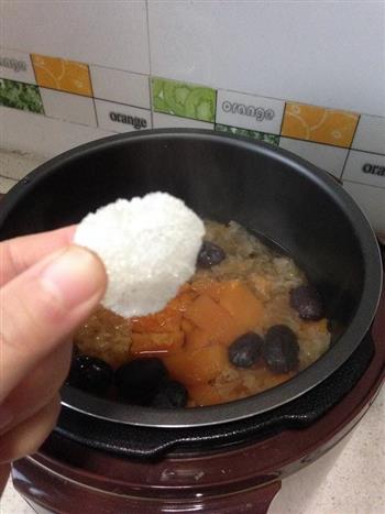 木瓜红枣银耳糖水怎么做，木瓜红枣银耳糖水怎么做好吃，木瓜红枣银耳糖水做法