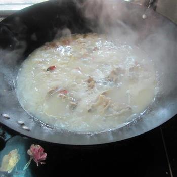 白胡椒豆腐鱼汤怎么做，白胡椒豆腐鱼汤怎么做好吃，白胡椒豆腐鱼汤做法