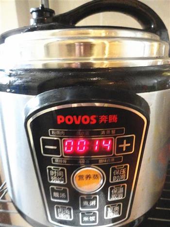盐焗鸡腿怎么做，盐焗鸡腿怎么做好吃，盐焗鸡腿做法