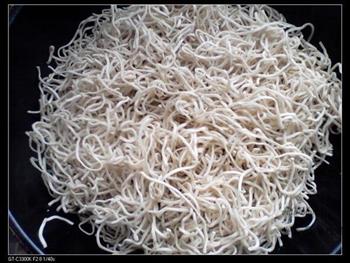 干豆角土豆焖面怎么做，干豆角土豆焖面怎么做好吃，干豆角土豆焖面做法