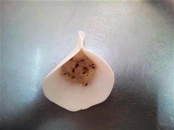 水晶梅花蒸饺怎么做，水晶梅花蒸饺怎么做好吃，水晶梅花蒸饺做法