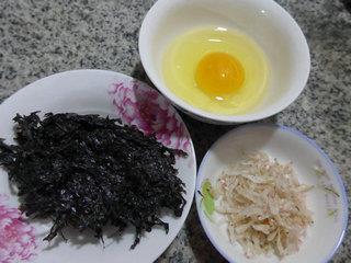 虾皮紫菜蛋花汤怎么做，虾皮紫菜蛋花汤怎么做好吃，虾皮紫菜蛋花汤做法