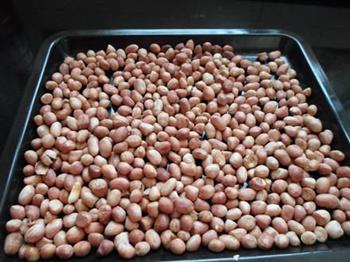手工花生牛轧糖怎么做，手工花生牛轧糖怎么做好吃，手工花生牛轧糖做法