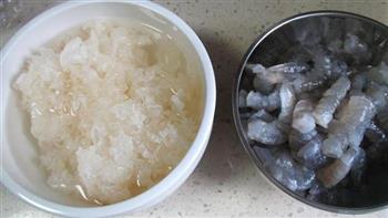 虾丸银耳汤怎么做，虾丸银耳汤怎么做好吃，虾丸银耳汤做法