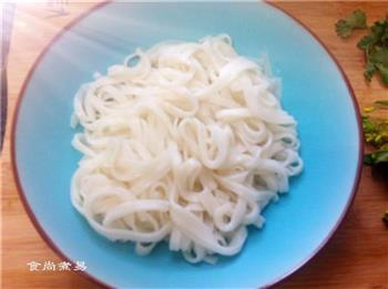 肉牛肉丸汤河粉怎么做，肉牛肉丸汤河粉怎么做好吃，肉牛肉丸汤河粉做法