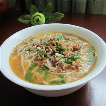 家常瘦肉臊子面怎么做，家常瘦肉臊子面怎么做好吃，家常瘦肉臊子面做法