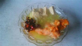 白菜冻豆腐汤怎么做，白菜冻豆腐汤怎么做好吃，白菜冻豆腐汤做法