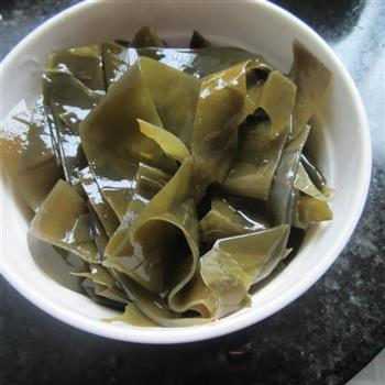 小肠海带汤怎么做，小肠海带汤怎么做好吃，小肠海带汤做法