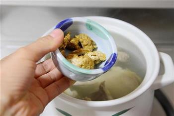 玛咖红枣炖鸡汤怎么做，玛咖红枣炖鸡汤怎么做好吃，玛咖红枣炖鸡汤做法
