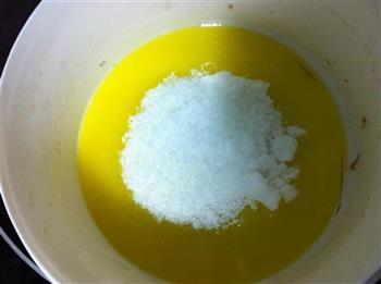 黑芝麻糯米蛋糕怎么做，黑芝麻糯米蛋糕怎么做好吃，黑芝麻糯米蛋糕做法