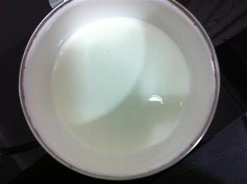 黑芝麻糯米蛋糕怎么做，黑芝麻糯米蛋糕怎么做好吃，黑芝麻糯米蛋糕做法